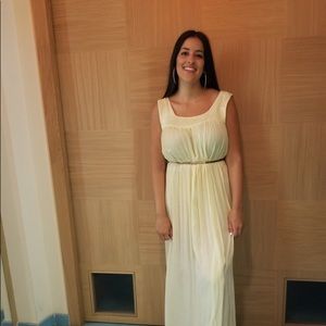 Meet your Posher, Synthia